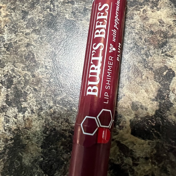 Burt’s Bees lip balm. - Picture 4 of 5